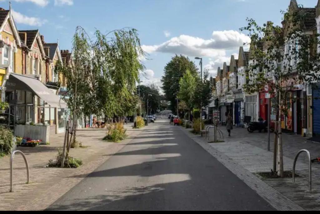 The Leyton Oasis Hotel London Ngoại thất bức ảnh