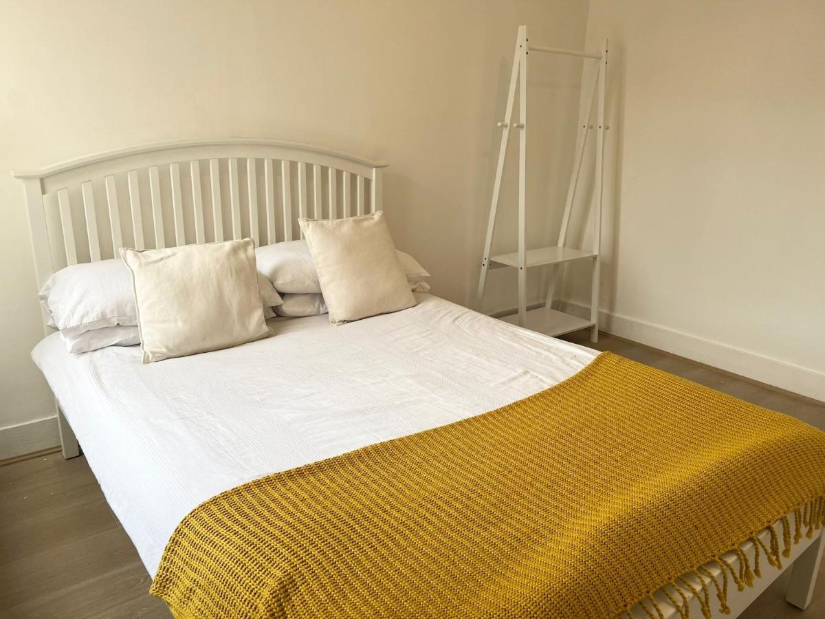 The Leyton Oasis Hotel London Ngoại thất bức ảnh